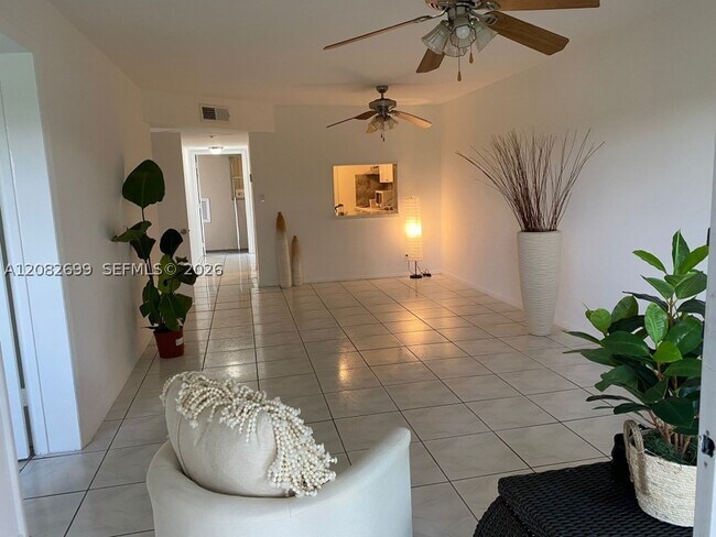 Photo - 7831 N Colony Cir Unit 206