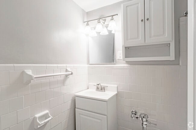 Estudio - 330 pies cuadrados - Hilltop House