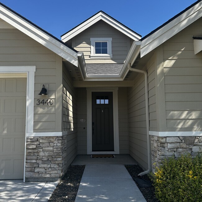 Photo - 3440 E Girdner Dr