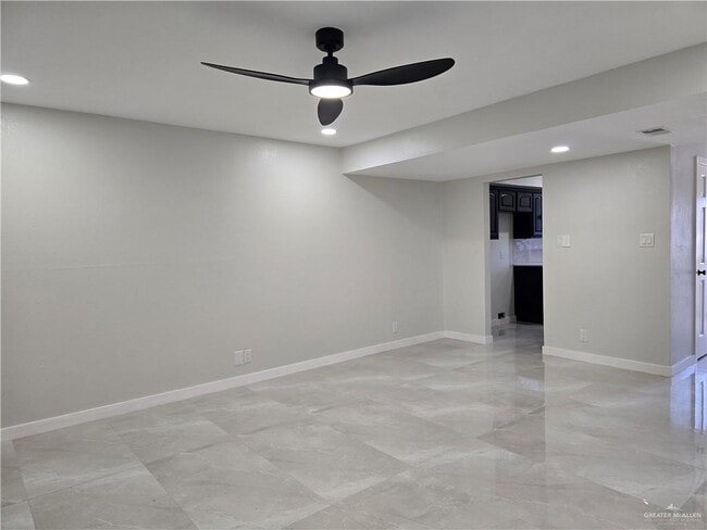 Photo - 16 Tori Ln Unit D