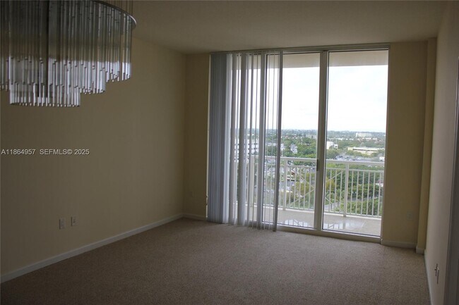 Photo - 19501 W Country Club Dr Unit 1010