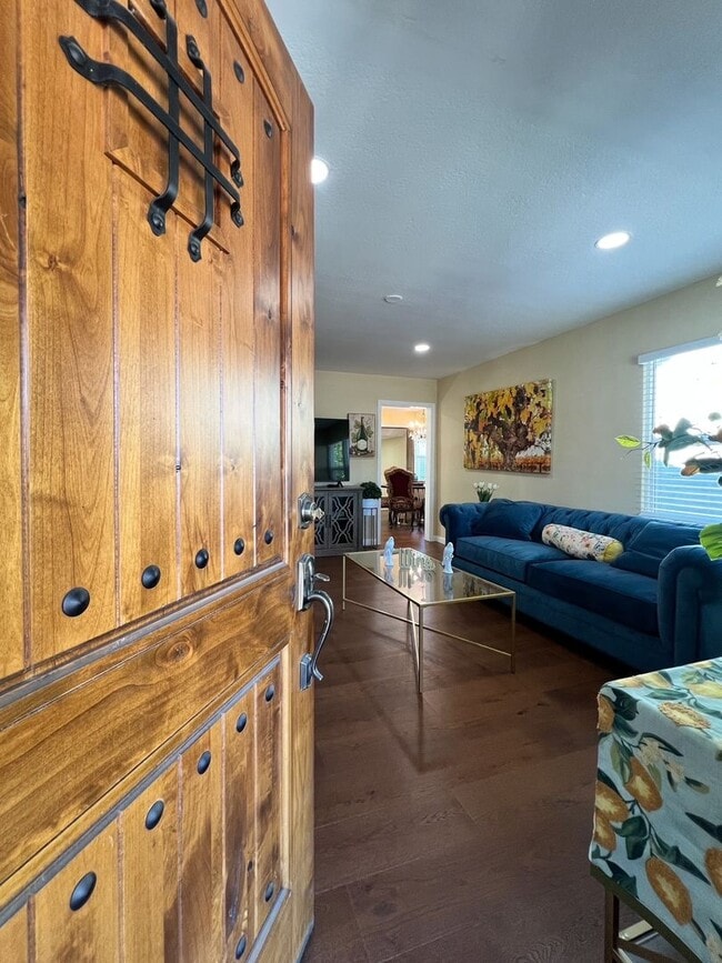 Photo - Beautifully Updated, Fully Furnished Napa Home Near Downtown