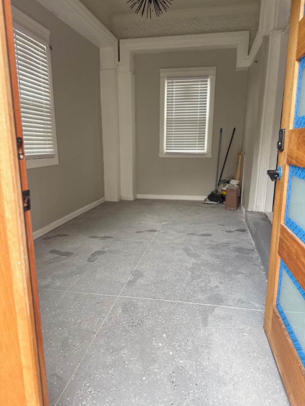 Photo - 1629 Netherwood Ave