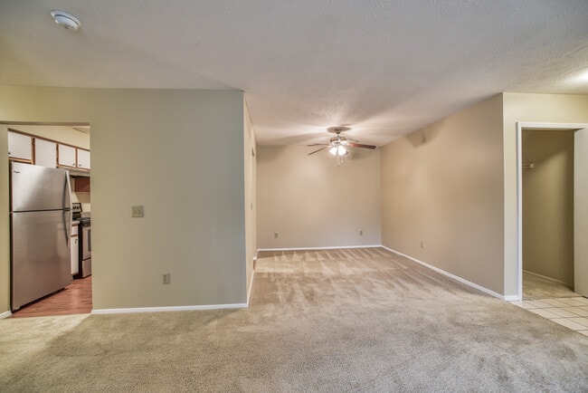 Pebble Creek Apartments