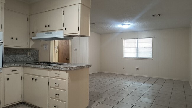 Photo - 7211 Rustic Cir