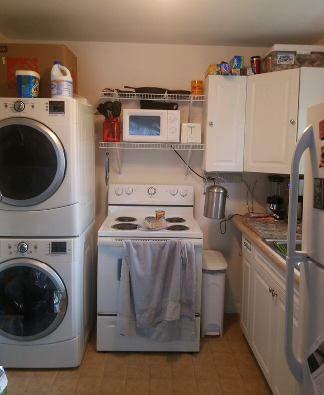 Photo - 406 Fairway Ave Unit B