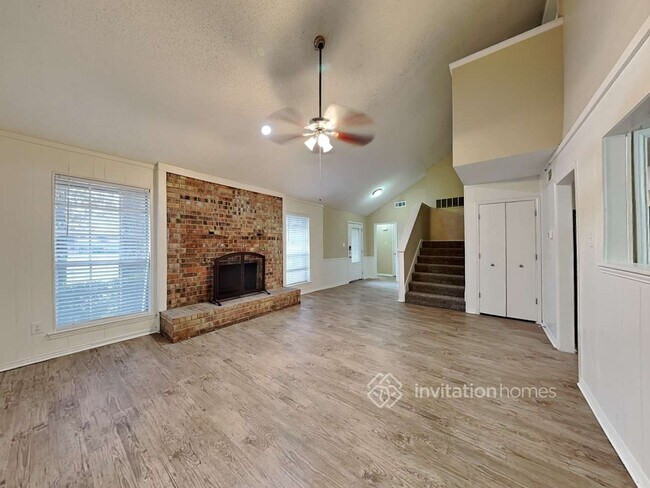 Photo - 24 Lakewood Dr