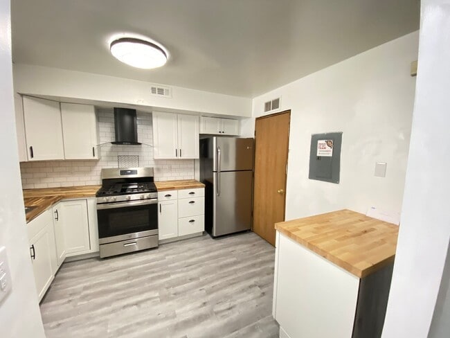 OSU Gateway 3 bedroom 1 1/2 bath 3 level t... - OSU Gateway 3 bedroom 1 1/2 bath 3 level t...