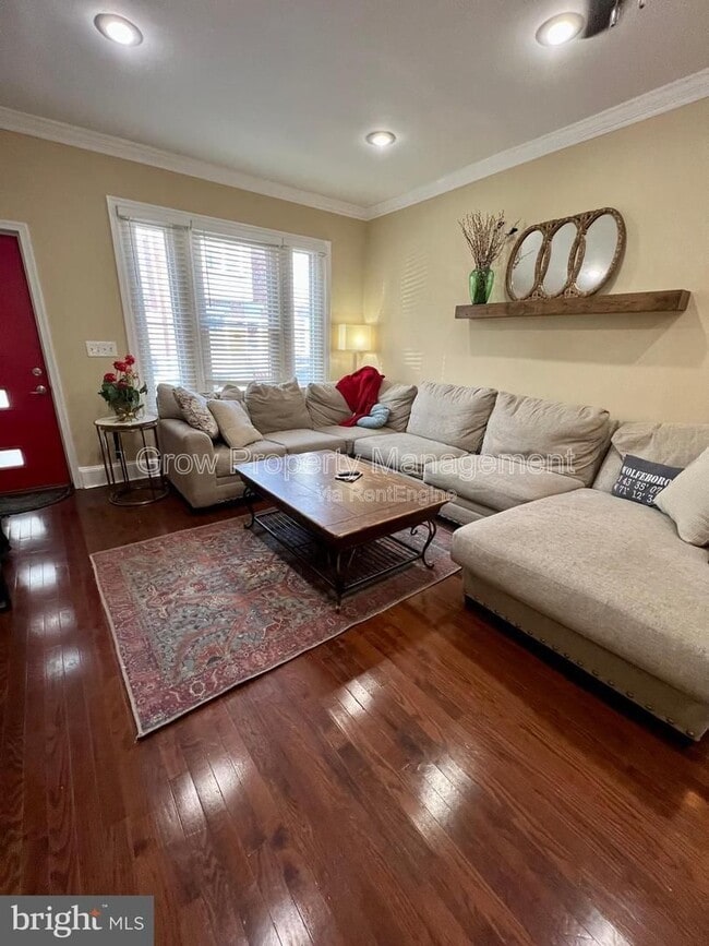 Photo - 2441 S Philip St