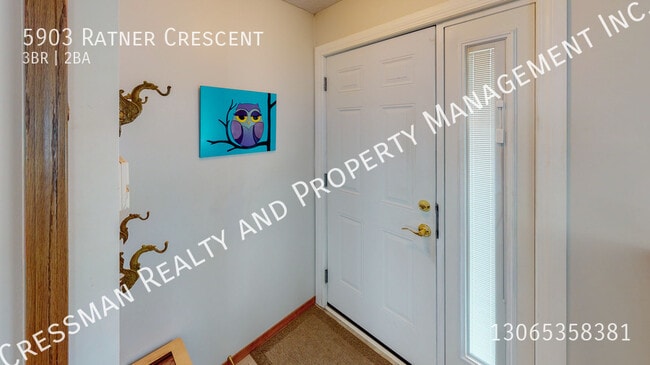 Photo - Full 3 Bed, 2 Bath House in Lakewood with Double detached Garage and Backyard!