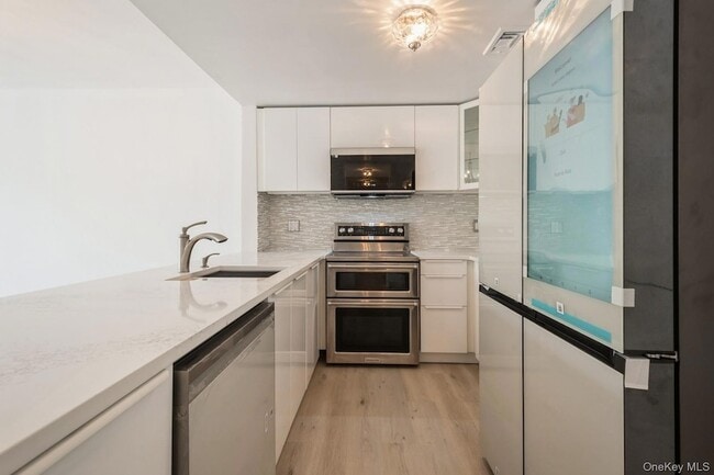 Photo - 333 N State Rd Unidad 20E