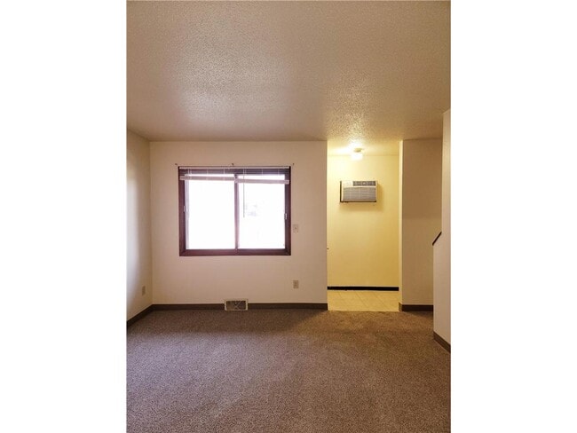 Photo - 520 N Grant St