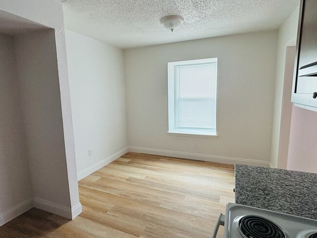Photo - Riverside Apartments of Metairie