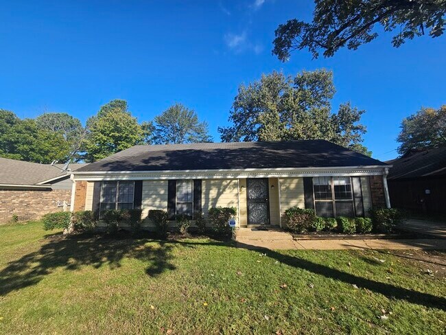 Building Photo - 3943 Silverleaf Rd