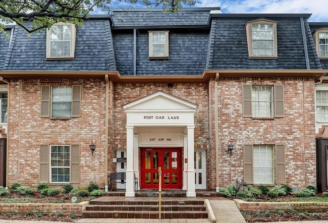 Photo - 361 N Post Oak Ln Unidad 135 Rental
