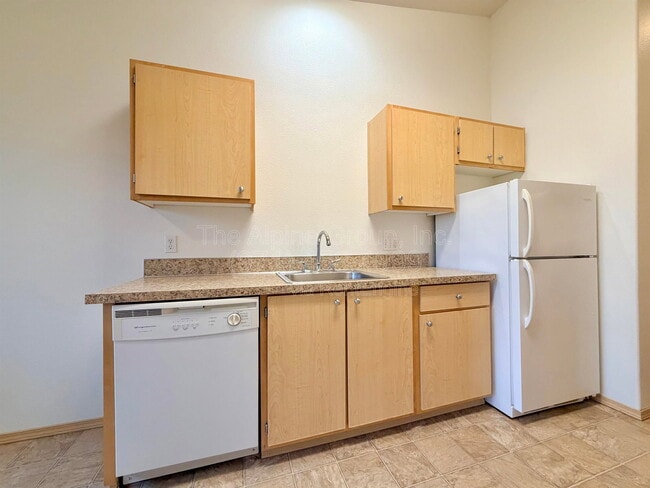 Photo - 10020 SW 125th Ave Unit 308 B