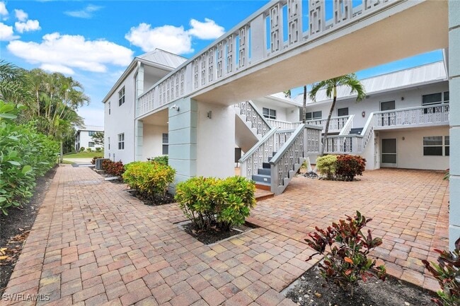 Photo - 780 10th Ave S Unit 22