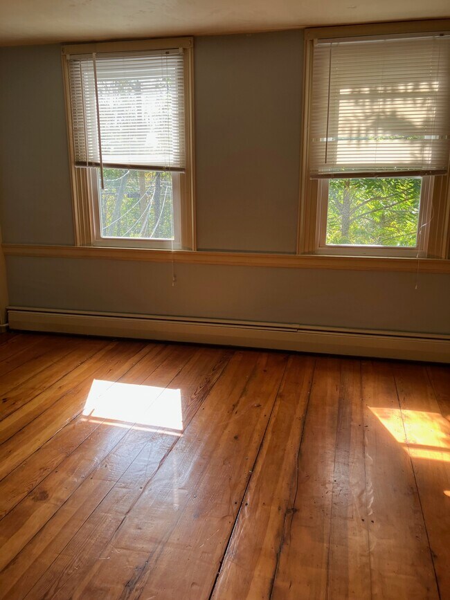 Photo - 81 Chester Rd Unidad #2