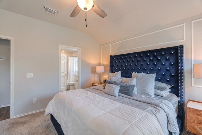 Photo - 26106 Halwell Mnr Ln