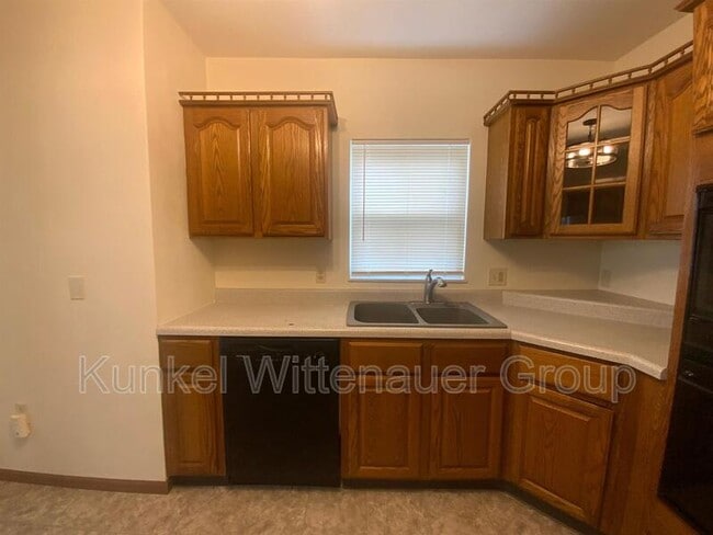 Photo - 301 N Julia St