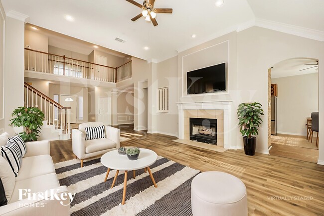 Photo - 8336 Mountainview Dr