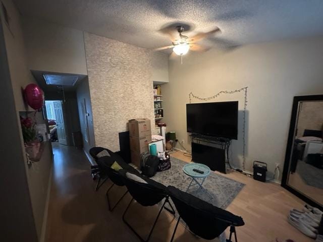 Photo - 2706 Salado St