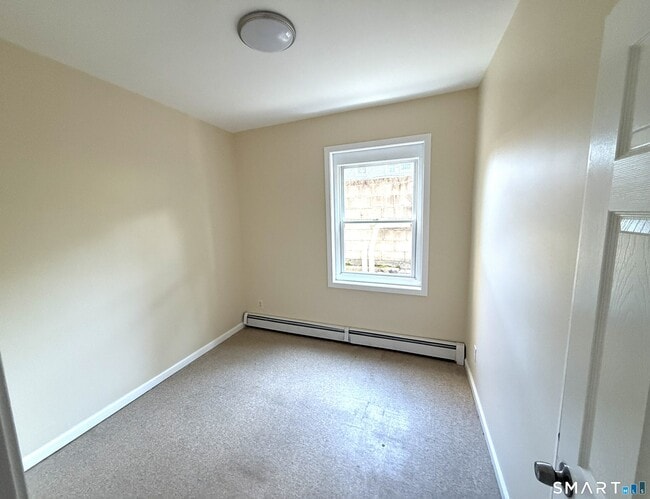Photo - 1333 E Main St
