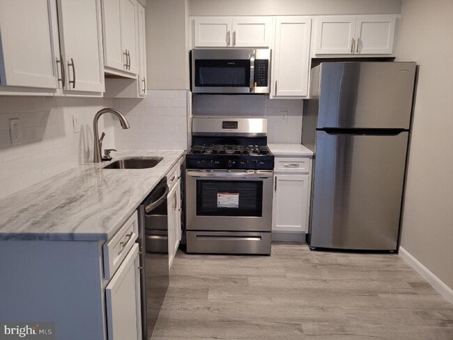 Photo - 1822 Metzerott Rd Unidad 305