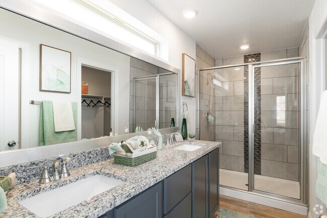 4BR, 2.5BA - 1,941SF - Primary Bathroom - TerraLane at Campo Del Sol