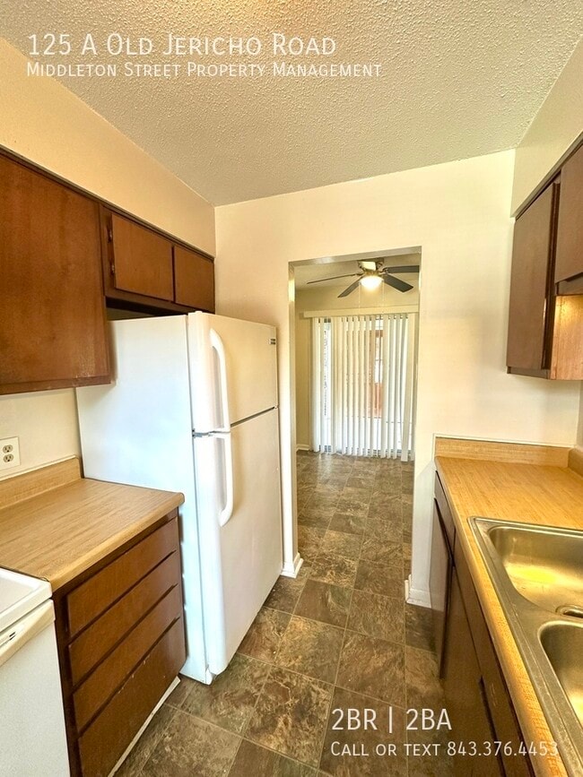 Photo - 125 Old Jericho Rd