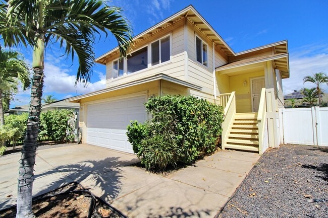 Photo - Island Living in Peaceful Piilani Village ...