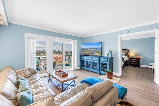 Photo - Beautiful 2BR/2BA Waterfront Condo in 55+ ... Unit 611