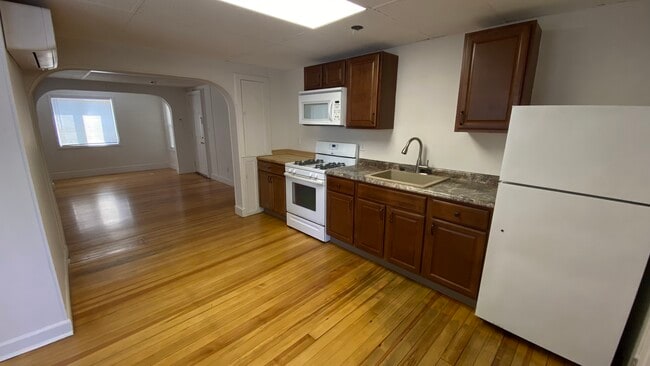 Cocina - 444 Central Ave Unidad 1st, right