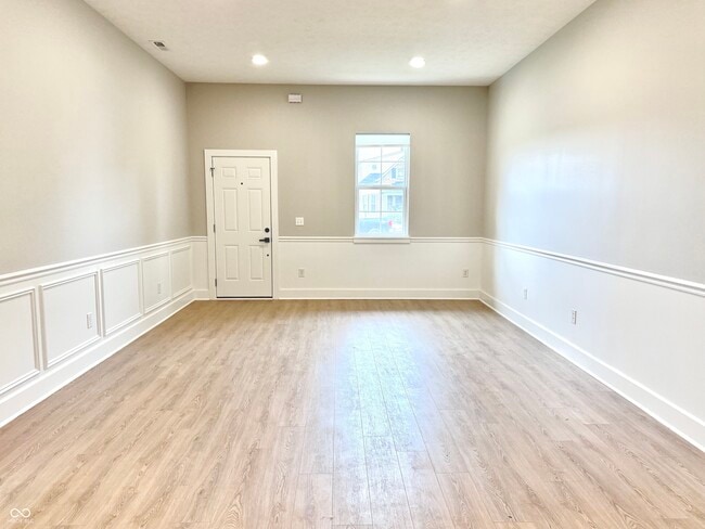 Photo - 2239 Carrollton Ave