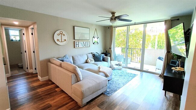 Photo - 777 S Federal Hwy Unit RP216