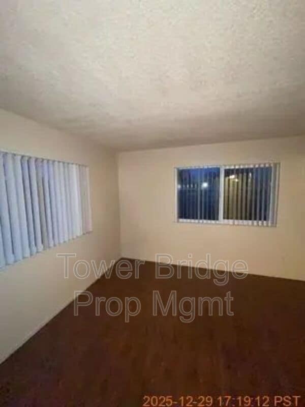 Photo - 4549 Ashcroft Ave Unit 31