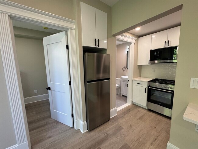 Photo - 14 Edgerly Rd Unit 48