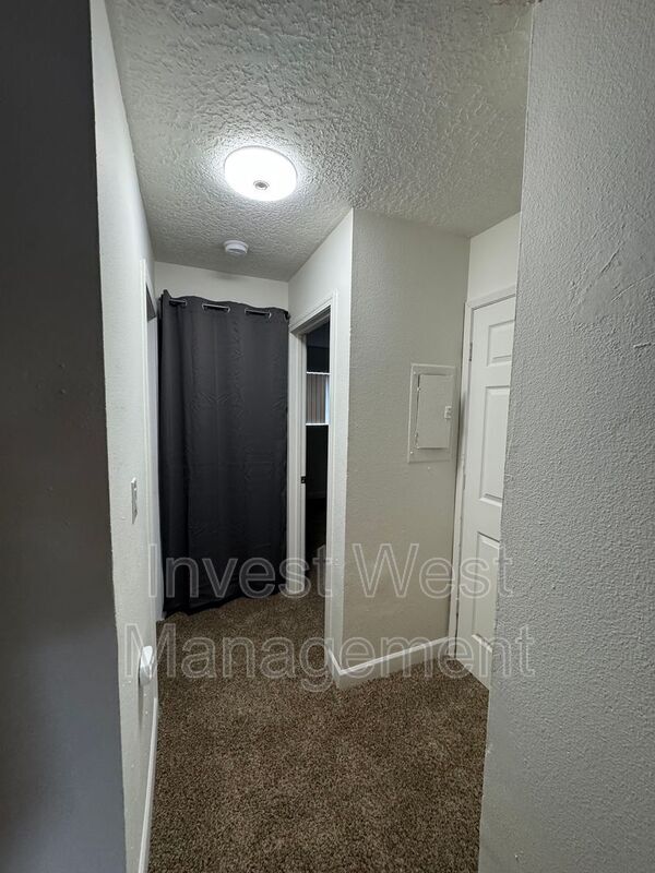 Photo - 1950 Dorothy Ave Unit 8