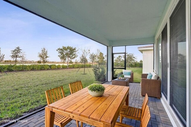 Photo - 19594 Broad Shore Walk