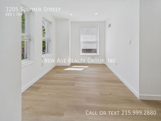 Photo - 3205 Summer St