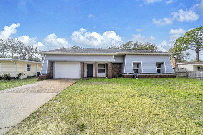 358 Kepner Dr NE