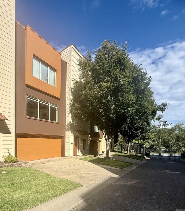 Photo - 110 Vertical Lofts Dr