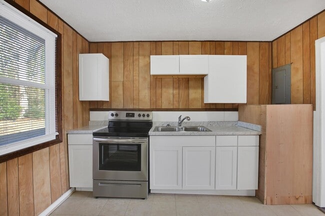 Photo - 2 Bedroom Duplex in Jacksonville