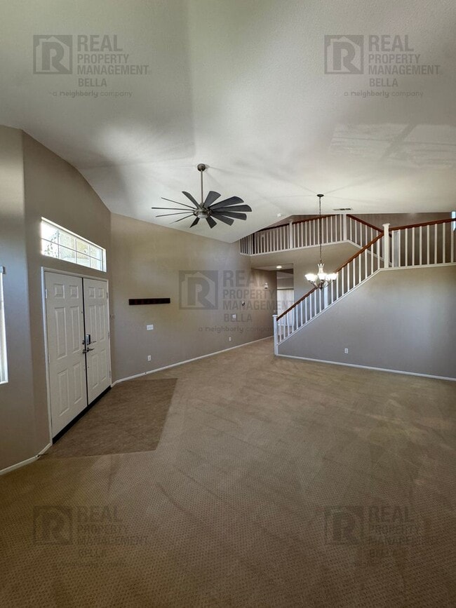 Photo - 756 Conlon Dr