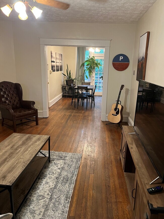 Photo - 2802 Park Ave