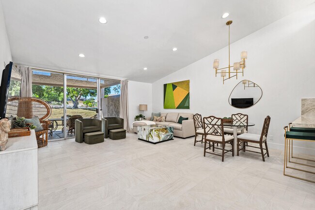 48885 Mariposa Dr