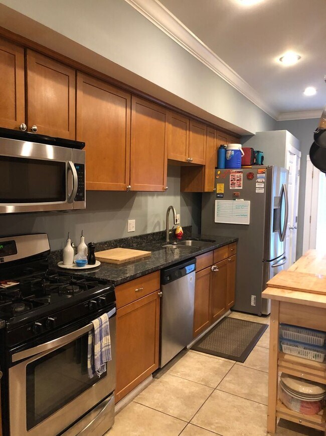 Photo - Modern Large and spacious house available in Locus Point