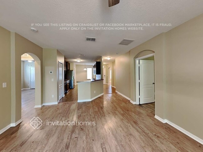 5848 Windsong Oak Dr