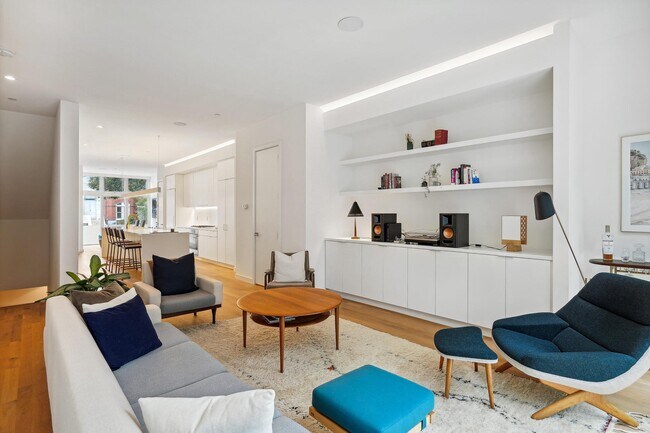 Photo - 1539 6th St NW Unit # 1