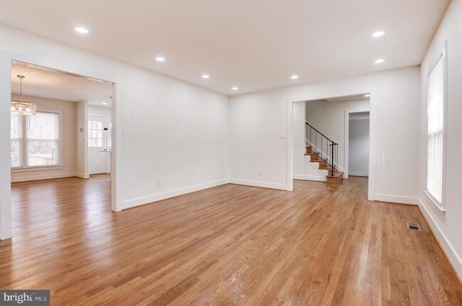 Photo - 9704 Hall Rd